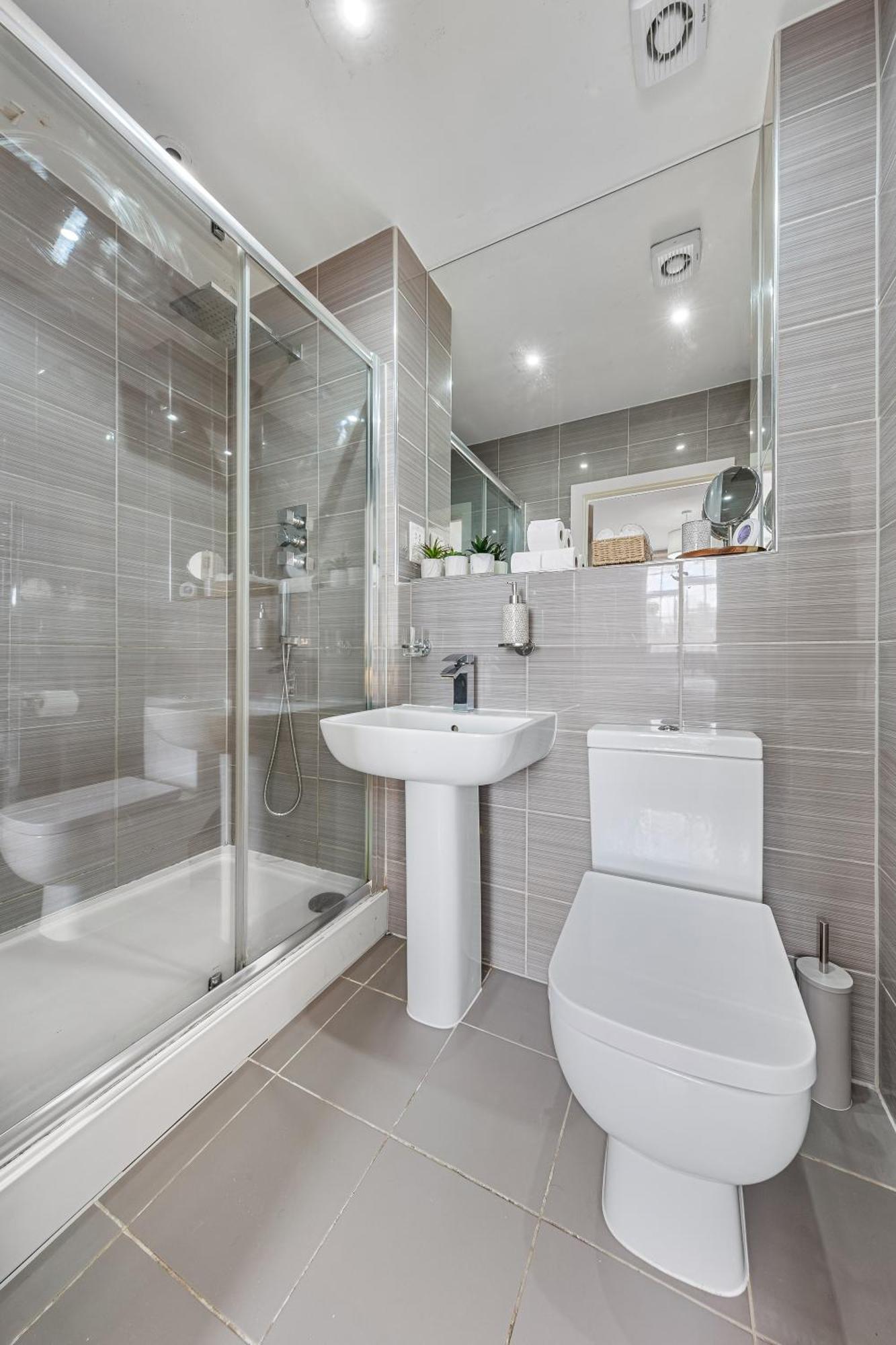 Апартаменти Modern Flat In Stockwell, 10 Mins From Oxford Circus Лондон Екстер'єр фото